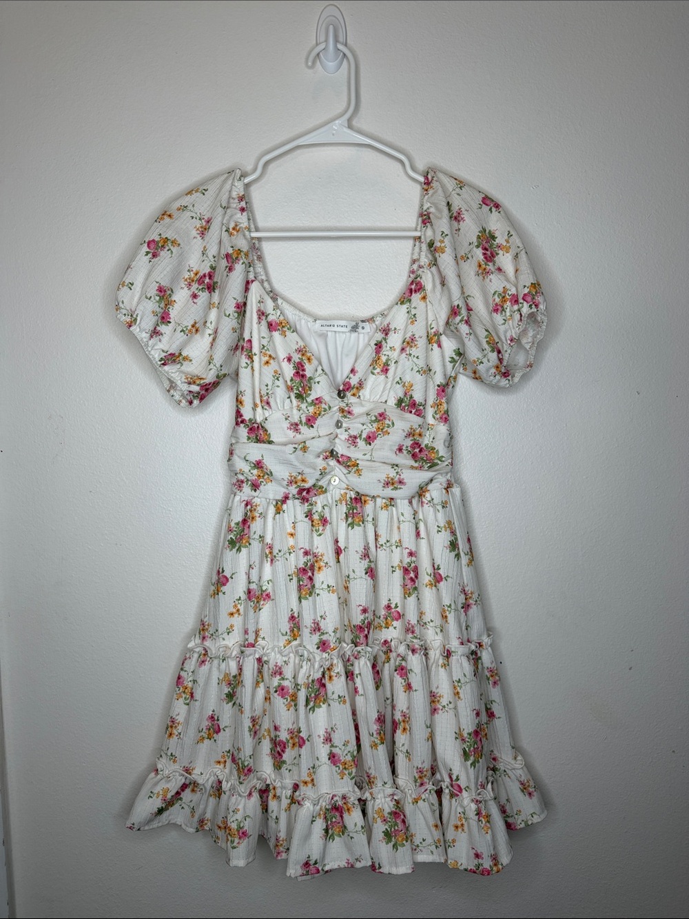 Altar’d State Floral Puff-Sleeve White Summer Dress